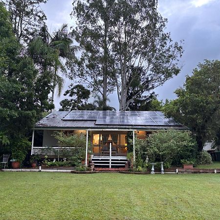 Celestial Dew Guesthouse In Tyalgum Екстериор снимка